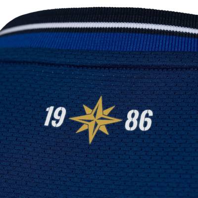 Dinamo Zagreb_4th_06.jpg